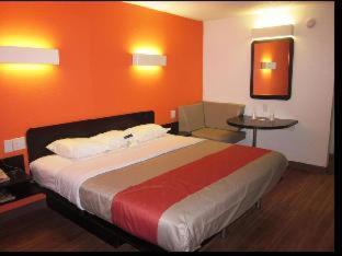 Super 8 By Wyndham Fort Smith Room photo